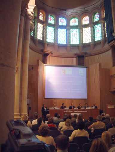 Vista general de la magnifica Aula Magna de la "Casa de convalescencia" del Hospital de Sant Pau