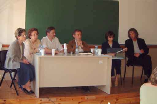 Miembros de diversas asociaciones que se ocupan de la salud